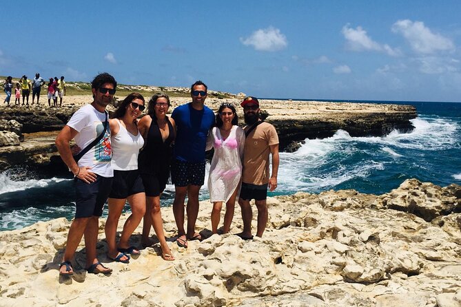 6-Hours Tour East Coast of Antigua: Stingray City, Lunch & Beach - Devil’s Bridge on the Atlantic side, quick look, real drama