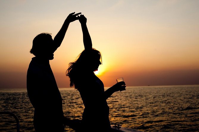 Antigua Sunset Catamaran Cruise From St. John's - Pickup, Mobile Tickets, and How to Avoid Timing Headaches
