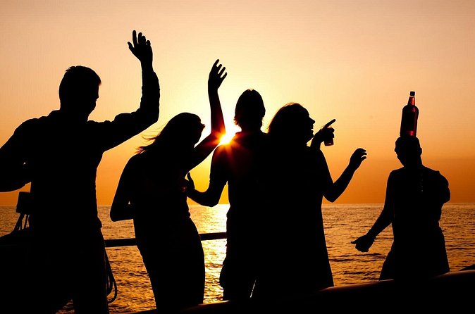 Antigua Sunset Catamaran Cruise From St. John's - Who This Cruise Is Best For in Antigua