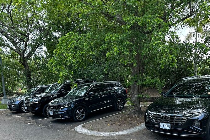 Biggvee Premium Airport One Way Transfer - Getting dropped at your Antigua accommodation, point-to-point