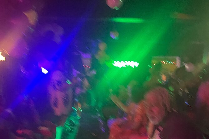 Nightlife Tour of Antigua and Barbuda - The real value: local hosting and getting around safely