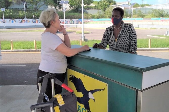 Private Antigua Airport Roundtrip Transfer to Hammock Cove - Flight delays: how this service handles the moment that matters