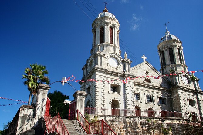 Shore Excursion: City of St John's Sightseeing Tour - 10-minute Vegetable Market and craft browsing