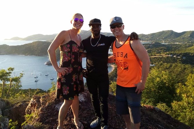 Taxi to Shirley heights lookout Sunday social package - Drinks and the rum punch factor